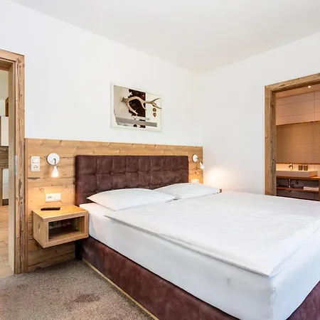 Eberharthof Apartment *