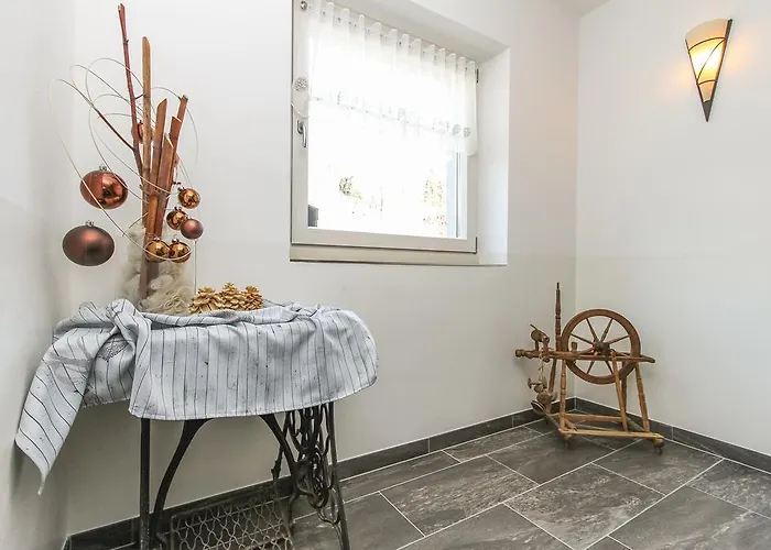 Eberharthof Apartment *